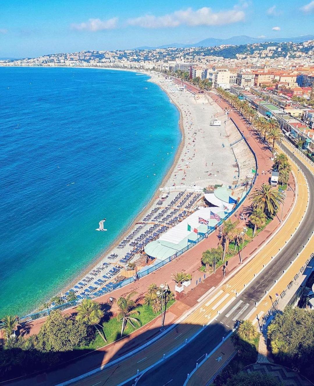 Logement Proche De La Plage ニース エクステリア 写真