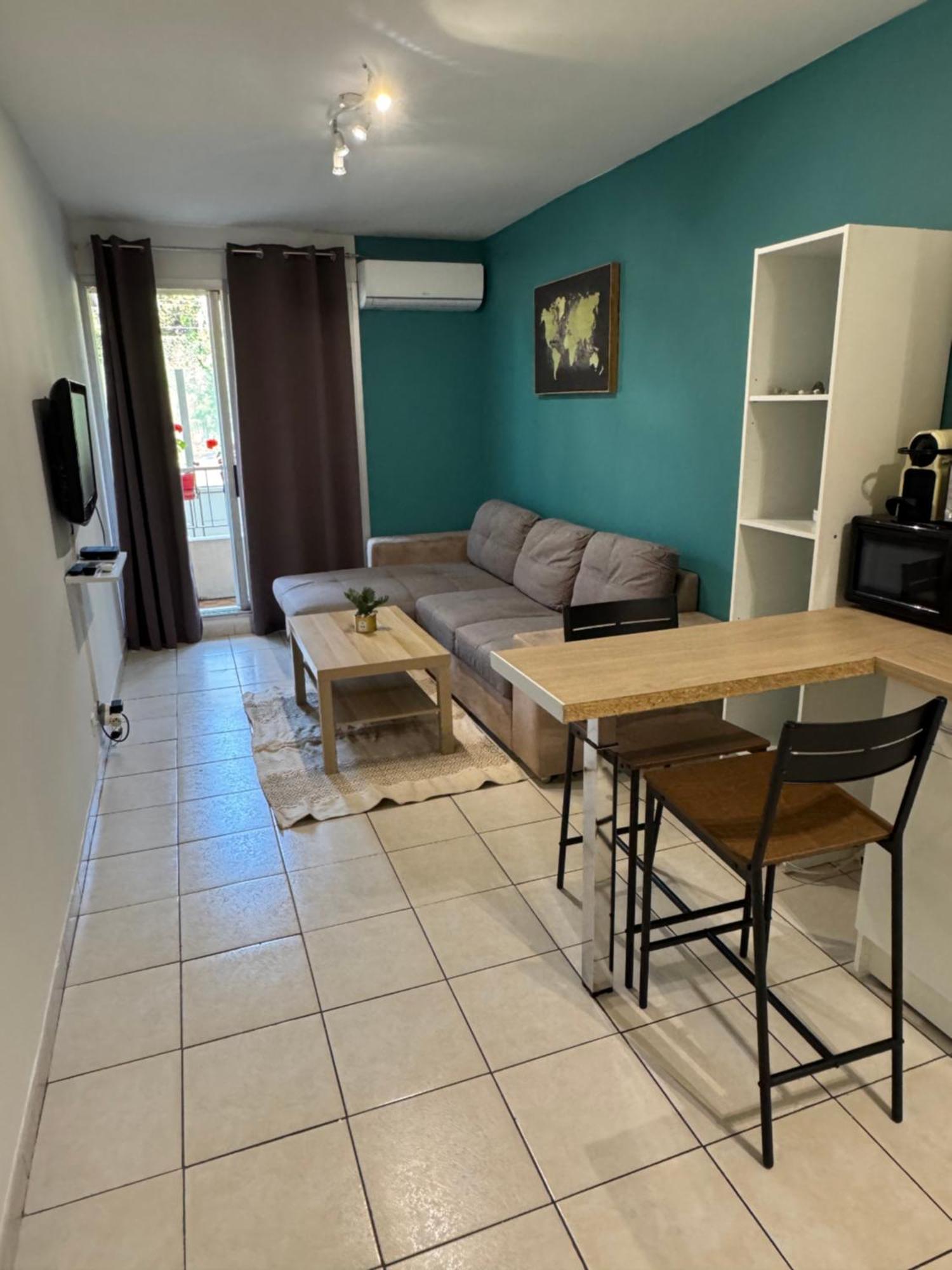 Logement Proche De La Plage ニース エクステリア 写真